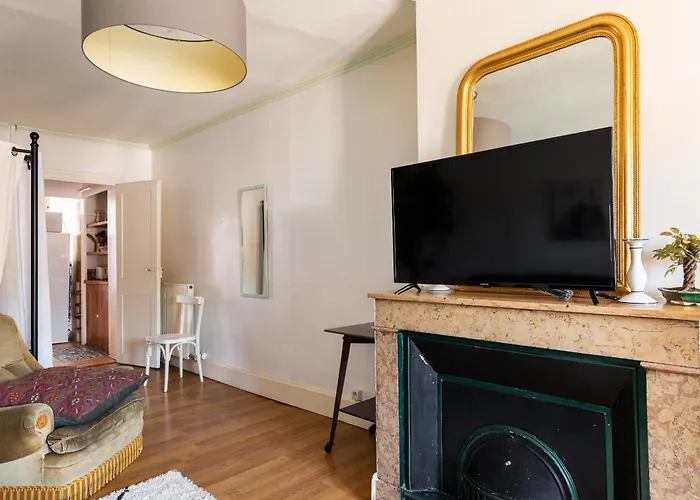 Dify Adelaide Perrin - Ainay Apartamento *