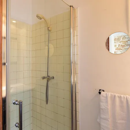 Dify Adelaide Perrin - Ainay Appartement